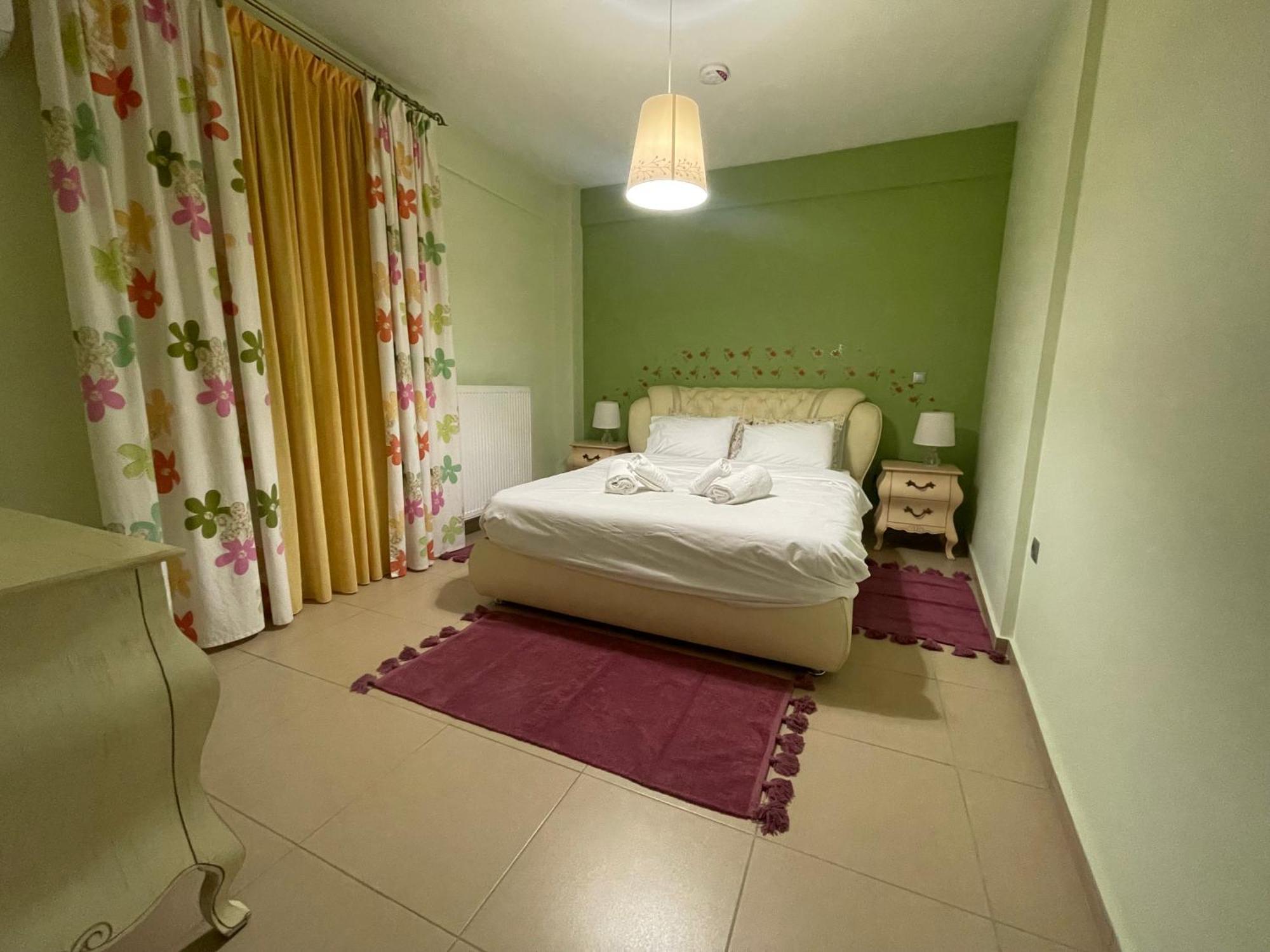 Luxury Apartment In The Center เอเดสซา ภายนอก รูปภาพ